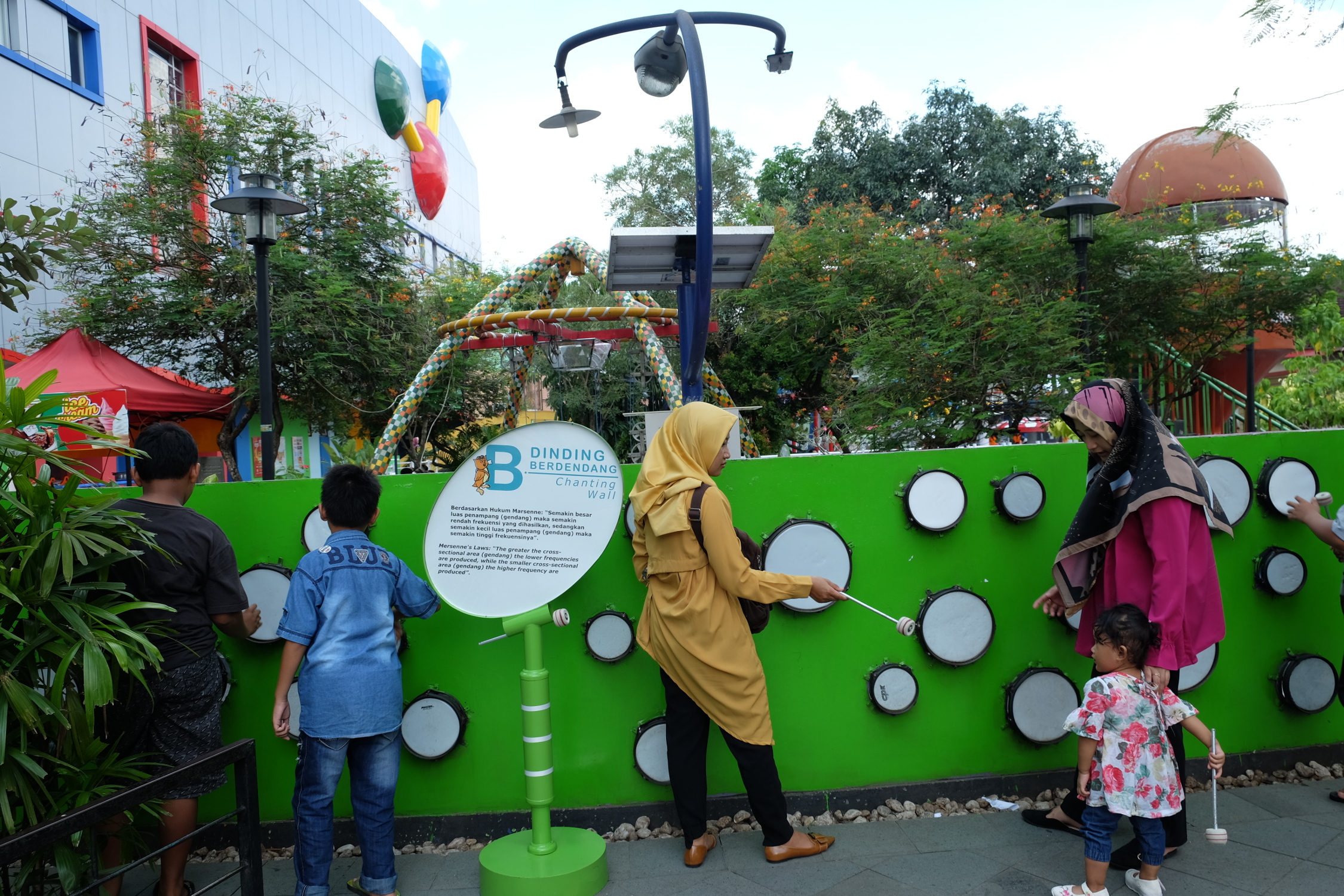 wahana di Playground