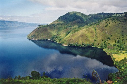 medan berastagi lake toba samosir  tours