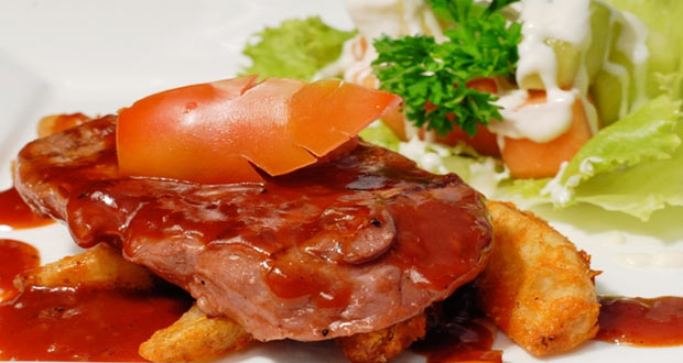 Ilustrasi Tenderloin Steak, salah satu menu di tempat wisata kuliner Kampung Daun Bandung (foto : kampungdaun.co.id)