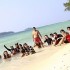 Ilustrasi Pulau Harapan, Kepulauan Seribu, salah satu tempat wisata terbaik di Indonesia idola anak muda (foto : duotraveler.wordpress.com)