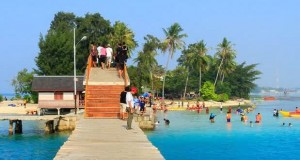 Pulau Tidung, tempat wisata di Kepulauan Seribu favorit wisatawan (foto : javawisata.com)