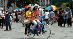 Kota Tua adalah salah satu tempat wisata di Jakarta yang asyik dan menarik untuk mengisi libur lebaran (Foto : tribunnews.com)