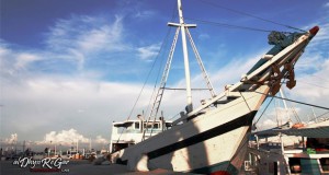 Pelabuhan Paotere adalah salah satu tempat ngabuburit di Makassar untuk anak muda (Foto : aldhysiregarphoto.blogspot.com)